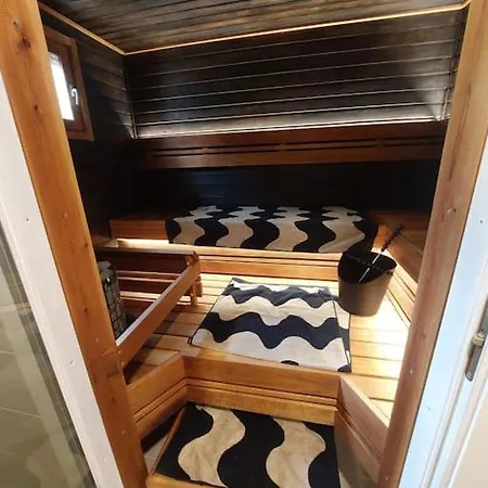 Villa House Between Pines 5-bedroom House With 3 Toilets *