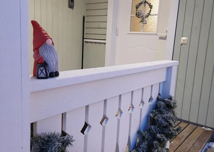 House Between Pines 5-bedroom House With 3 Toilets * 로바니에미